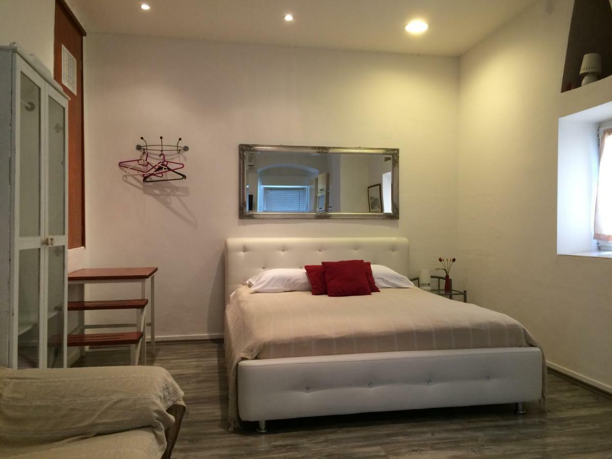 Zara City Apartments Pokoj fotografie